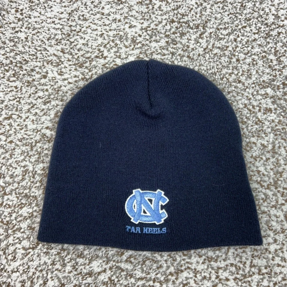 North Carolina Tar Heels Hat Beanie One Size Blue NCAA Basketball College Sports